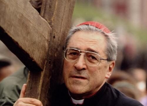 Le cardinal lors du traditionnel chemin de croix du Vendredi saint à Montmartre